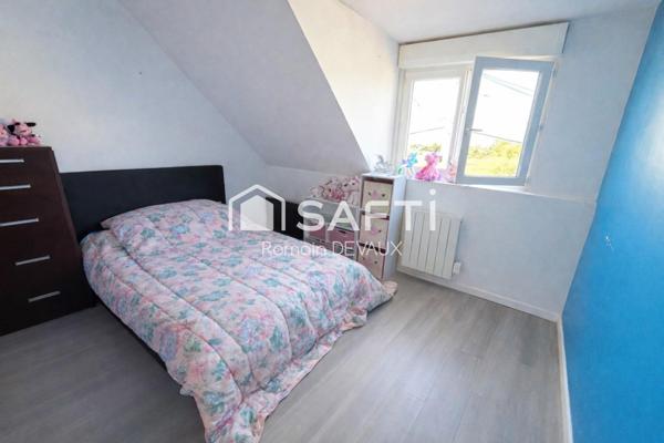 Maison 6 pièces 110 m² 4 chambres Terrain 1041 m²