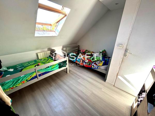Maison 6 pièces 110 m² 4 chambres Terrain 1041 m²