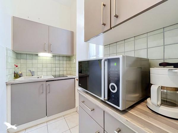 Appartement 89 573 € Rochefort 1 pièce 23 m² DPE D