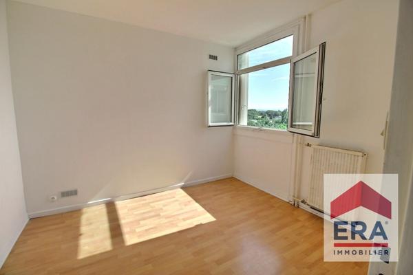 Appartement Orange 4 pièces  80m²