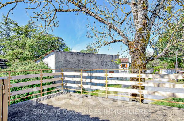 Maison de village type fermette aux multiples possibilites d amenagement