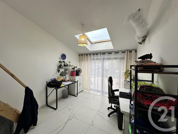 Maison à vendre  5 pièces - 120 m2 LA VARENNE ST HILAIRE - 94