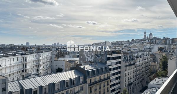 Location Appartement meublé 3 pièces 73.33 m² - Paris 75018