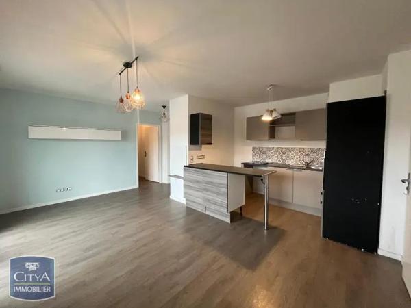Appartement à louer 4 pièces 69.05m²