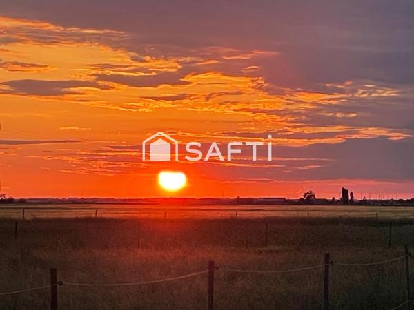 Domaine équestre entre mer et nature