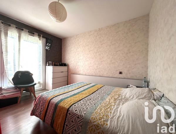 Maison traditionnelle 5 pièces de 100 m² à Brionne (27800)