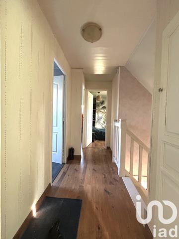 Maison traditionnelle 5 pièces de 100 m² à Brionne (27800)