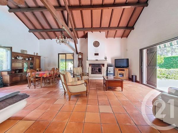 Maison à vendre  7 pièces - 193,47 m 2   GUJAN MESTRAS  - 33