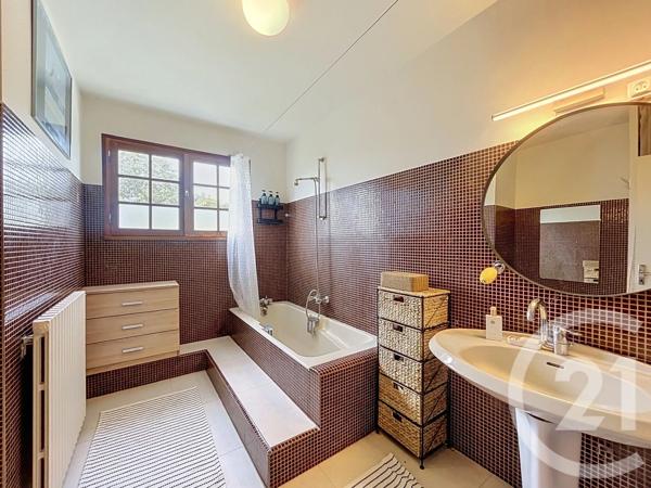 Maison à vendre  7 pièces - 193,47 m 2   GUJAN MESTRAS  - 33