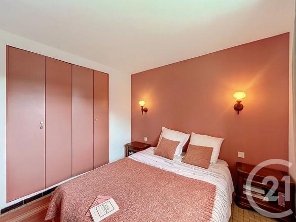 Maison à vendre  7 pièces - 193,47 m 2   GUJAN MESTRAS  - 33