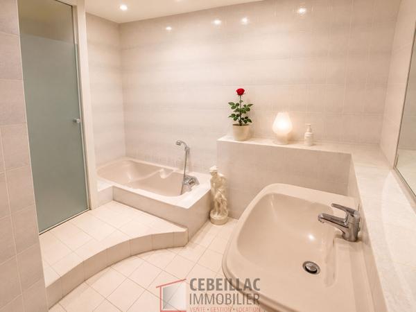 Maison 5 pièce(s) 3 chambre(s) 108.9 m²