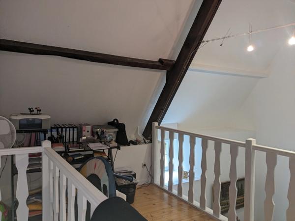 PLUMELIAU MAGNIFIQUE CHAUMIERE DE 170M² 7 PIECES 2 PARCELLES DE 1037 M² ET PARCELLE BOISEE DE 1,3 HECTARE ENVIRON