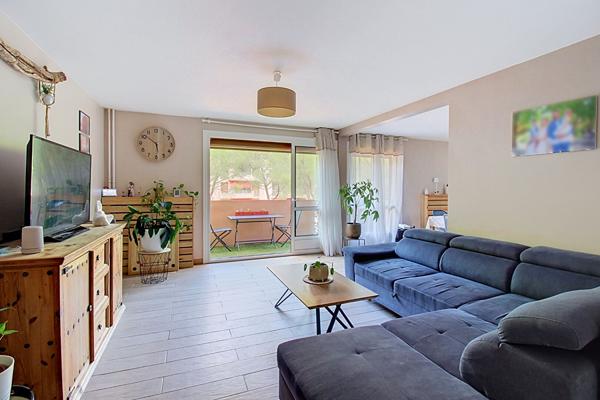 A VENDRE EN EXCLUSIVITÉ - DRAGUIGNAN : Appartement T5 - 3 chambres de 92 m² et 2 balcons + cave
