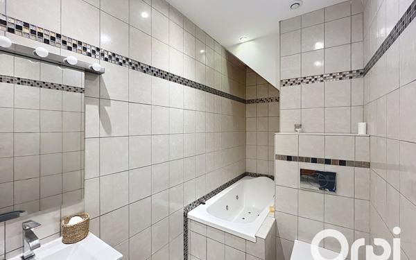 Maison à vendre    3 pièces • 60,20 m2 Vichy