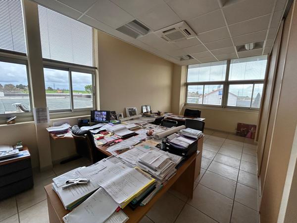 BUREAUX A LOUER - BEZIERS - EMPLACEMENT PRIME