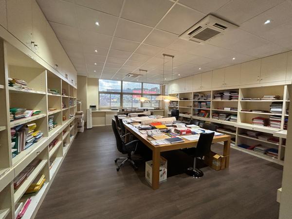 BUREAUX A LOUER - BEZIERS - EMPLACEMENT PRIME
