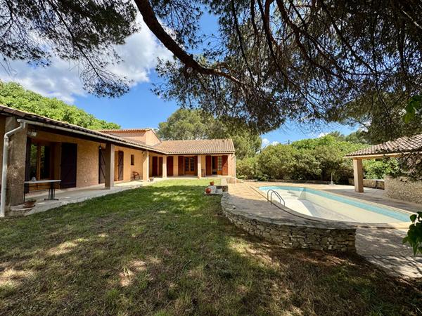 Maison Nimes 8 pièce(s) 180 m2