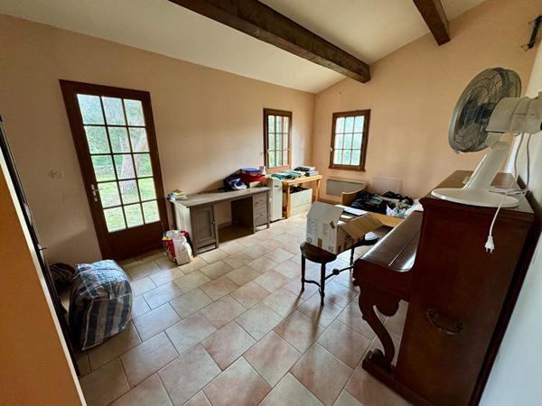 Maison Nimes 8 pièce(s) 180 m2