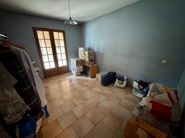 Maison Nimes 8 pièce(s) 180 m2