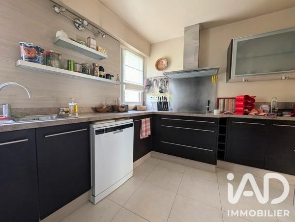 Appartement à vendre 5 pièces 109 m² Bougival