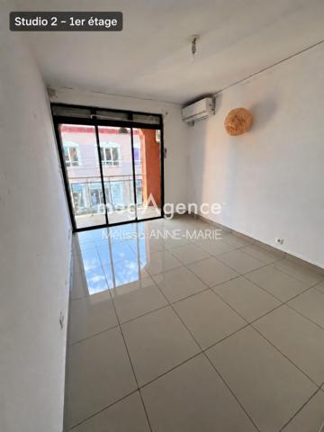 Immeuble à SAINT-FRANCOIS, 97118 - 198m²