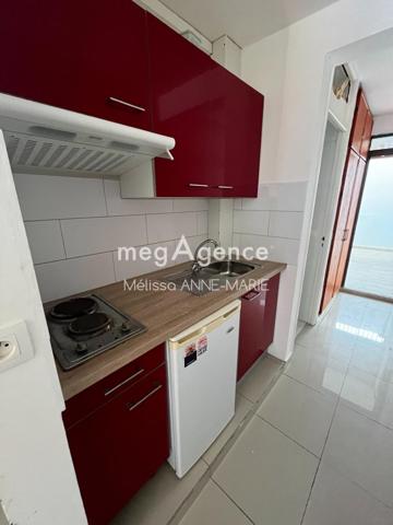 Immeuble à SAINT-FRANCOIS, 97118 - 198m²