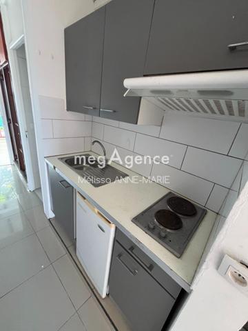 Immeuble à SAINT-FRANCOIS, 97118 - 198m²