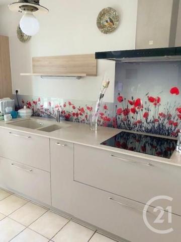 Appartement F5 à vendre  5 pièces - 101,66 m2 LA ROCHE SUR YON - 85