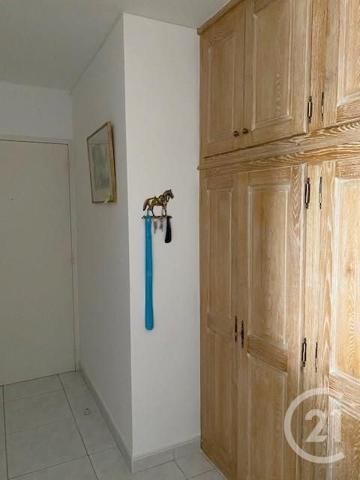 Appartement F5 à vendre  5 pièces - 101,66 m2 LA ROCHE SUR YON - 85