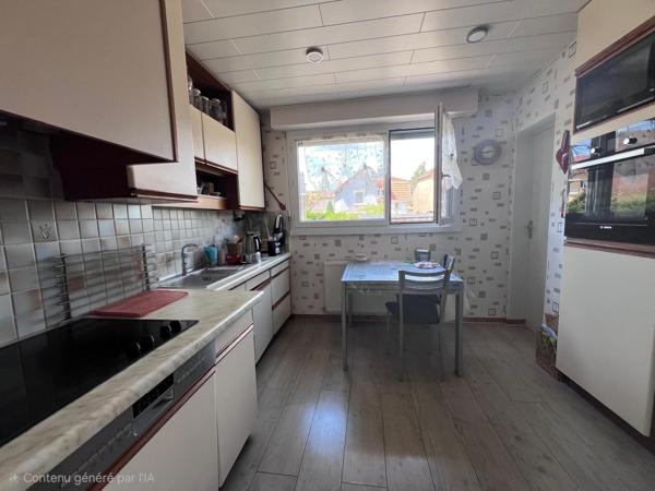 Appartement
         5 pièces
        - 91 m² Exclusivité 107 000 € *