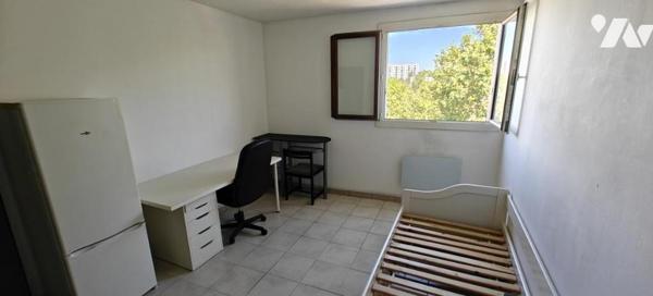 EN EXCLUSIVITE - Studio Marseille 10e Arrondissement