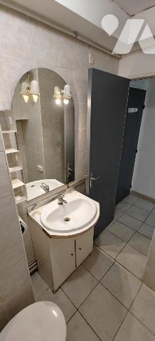 EN EXCLUSIVITE - Studio Marseille 10e Arrondissement