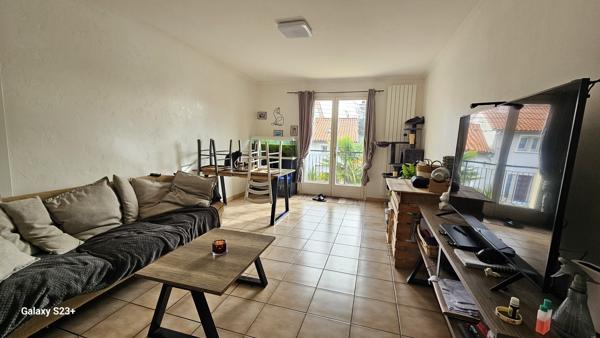 Niort quartier avenue de la Rochelle Appartement 3 pièces 61.62