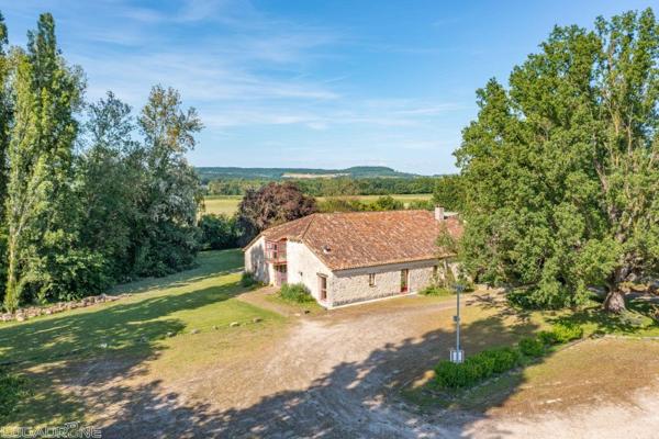 Vente / Maison avec dépendance à Villeneuve-sur-Lot (47300)