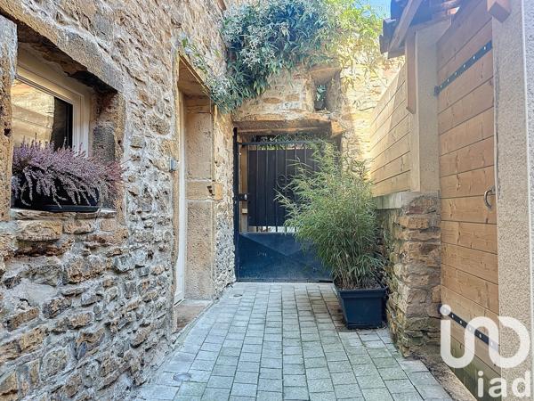 Maison à vendre 7 pièces 187 m² Saint-Romain-au-Mont-d'Or