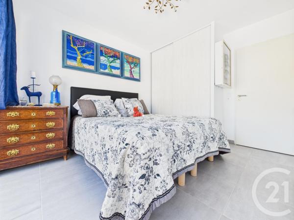 Appartement T4 à vendre  4 pièces - 76,35 m2 TOULON - 83