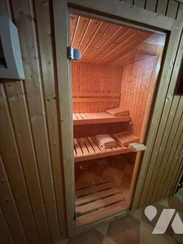 Maison rond point de vannes