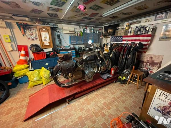 Maison rond point de vannes