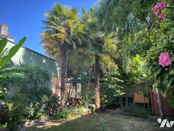 Maison rond point de vannes