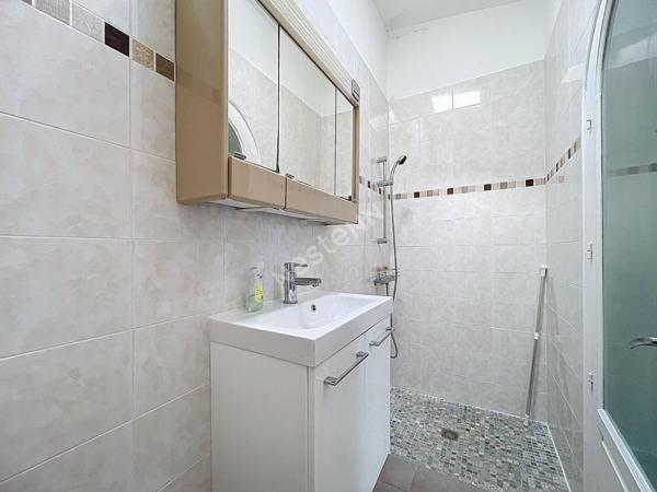 Maison 10 pièce(s) 266 m2 + logement indépendant de 33m²