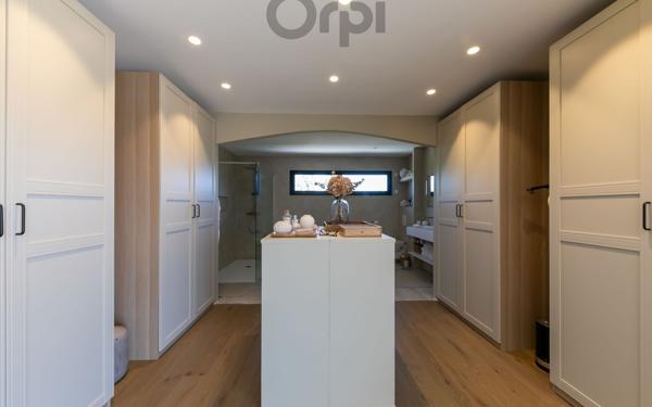 Maison à vendre    4 pièces •  Saint-Estève