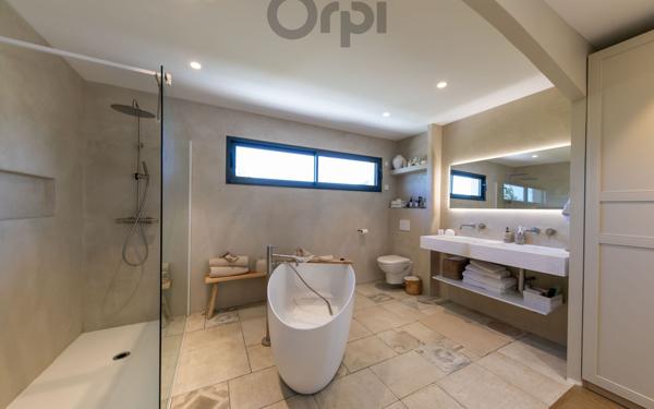 Maison à vendre    4 pièces •  Saint-Estève