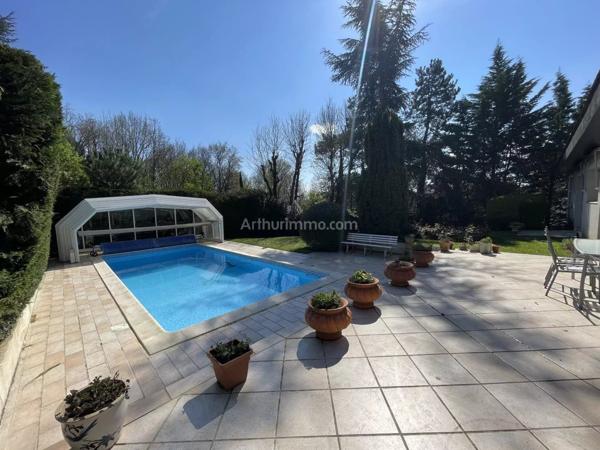 Vente Maison 9 pièces 243 m2 à Étiolles