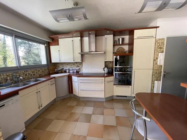 Vente Maison 9 pièces 243 m2 à Étiolles
