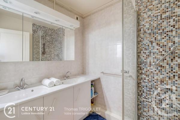 Appartement F4 à vendre  4 pièces - 74 m2 PARIS - 75013