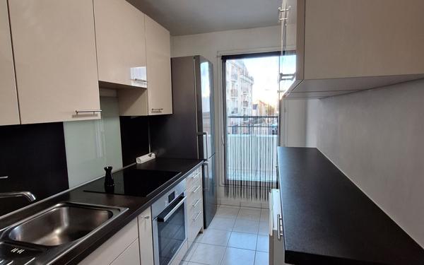 Appartement à louer    3 pièces • 60,16 m2 Drancy
