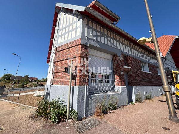 APPT T4 EN TRIPLEX  REFAIT A NEUFBOURG ACHARD AVEC TERRASSE/BALCON/PARKING