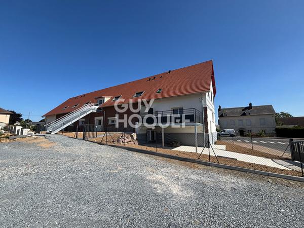 APPT T4 EN TRIPLEX  REFAIT A NEUFBOURG ACHARD AVEC TERRASSE/BALCON/PARKING