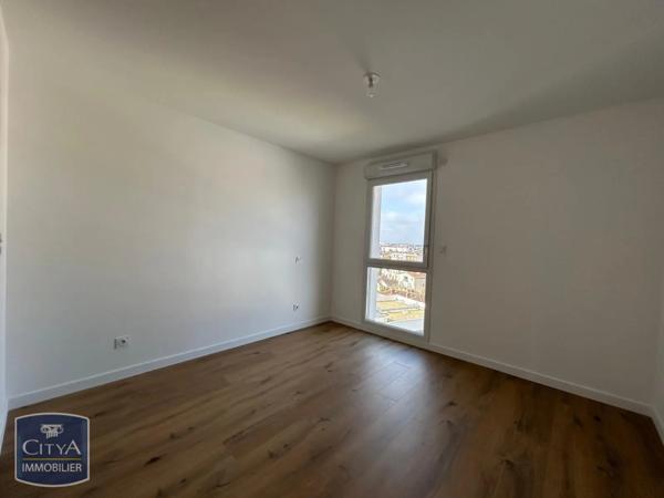 Appartement à louer 5 pièces 130m²