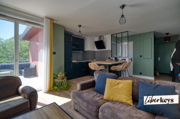 T3 lumineux avec balcon, 2 places de parking – DPE C/A